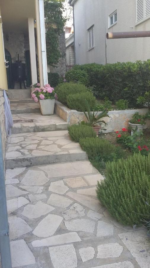 D&m1 Apartment Makarska